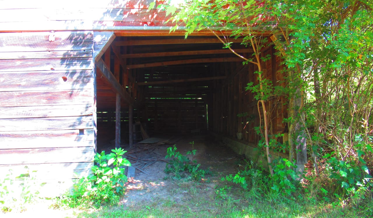 An old barn